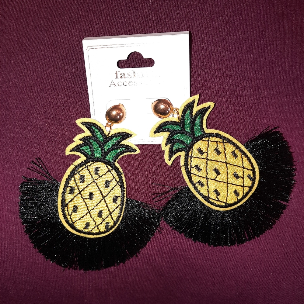 $ Yellow and Black Pineapple Earrings with Textured Design NWT